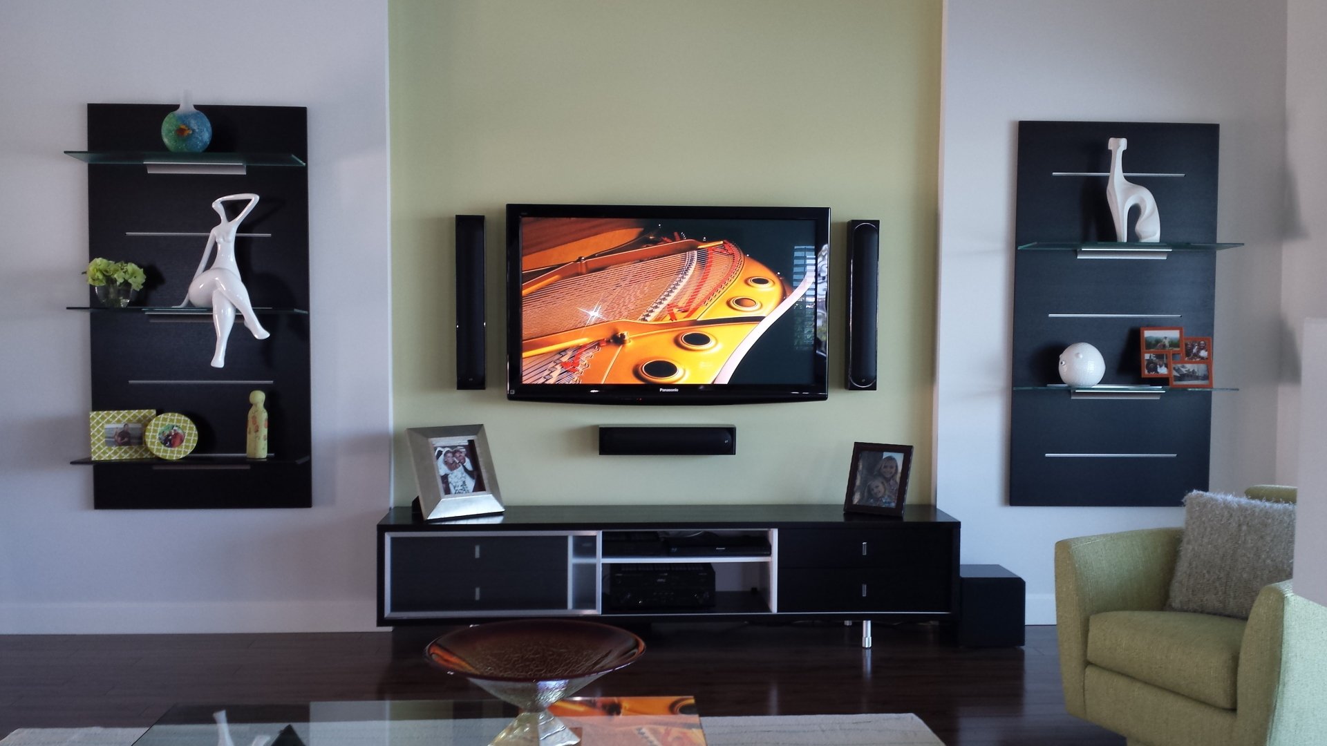 Living room TV with full surround sound system